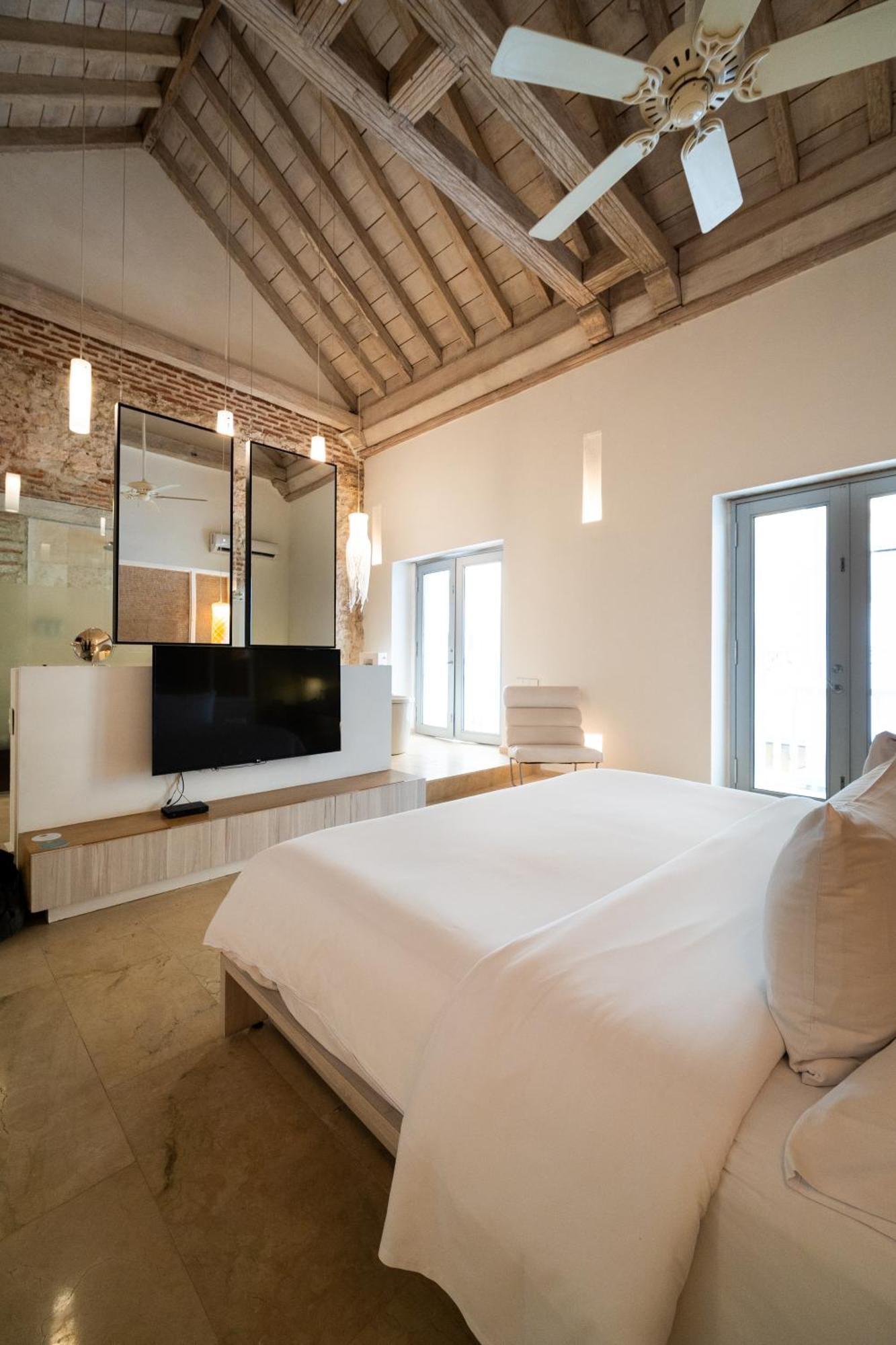Nacar Hotel Cartagena, Curio Collection By Hilton Kültér fotó
